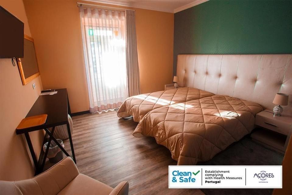 D. Irene Hostel Лажес Екстериор снимка